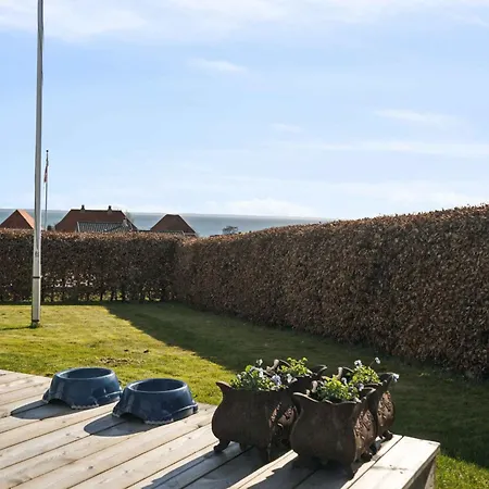 Lovely Summer House With Sea View בית נופש Sjolund