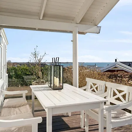 Lovely Summer House With Sea View בית נופש *