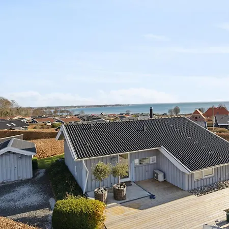 Lovely Summer House With Sea View Σπίτι διακοπών *